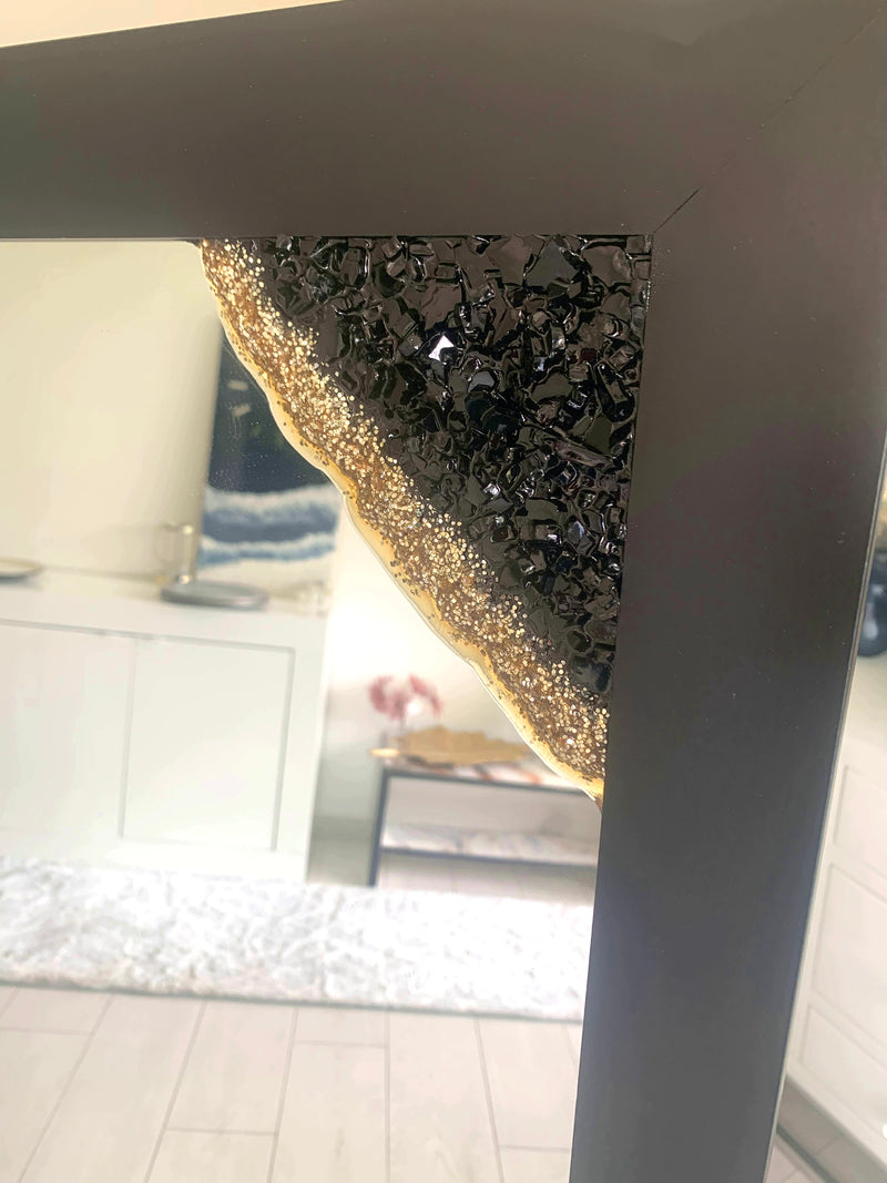 Specchio da Terra Nero con Cristalli Neri e Brillanti Oro (Made in Italy)