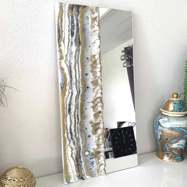 Specchio di Lusso 90x45 con marmorizzazione lucida bianco, ardesia, pietre e brillanti oro (Made in Italy)