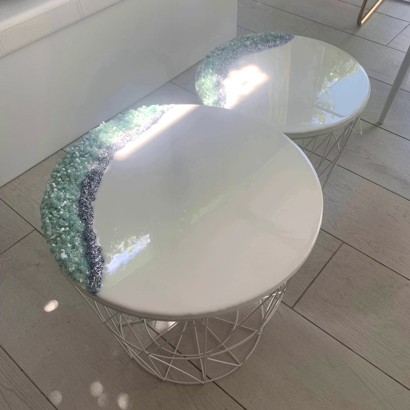 Coppia di Tavolini Bianco Lucido, Cristalli e Brillanti (Made in Italy)