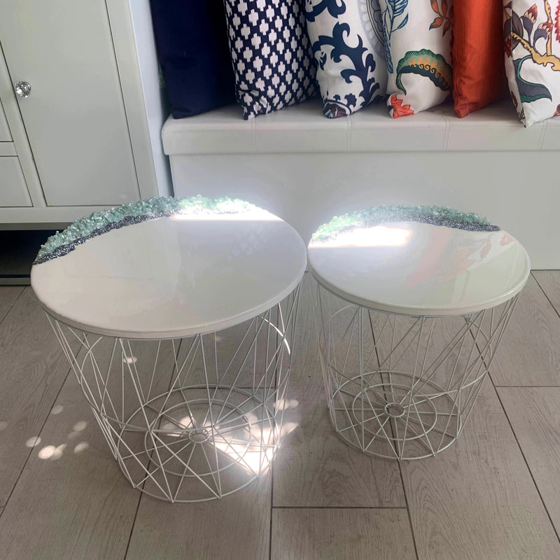 Coppia di Tavolini Bianco Lucido, Cristalli e Brillanti (Made in Italy)