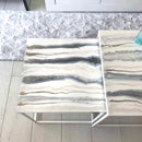 Coppia di Tavolini Marmorizzati Lucido Bianco, Ardesia e Oro (Made in Italy)