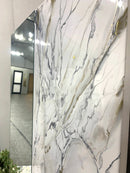 Specchio di Lusso 160x70 Bianco Lucido Marmorizzato Nero e Oro (Made in Italy)