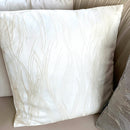 Coppia di Cuscini in Raso Bianco Ricamato