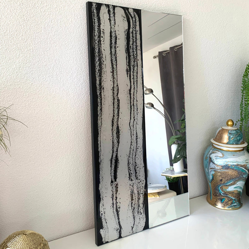 Specchio di Lusso 90x45 con marmorizzazione lucida nero, argento e brillanti argento (Made in Italy)