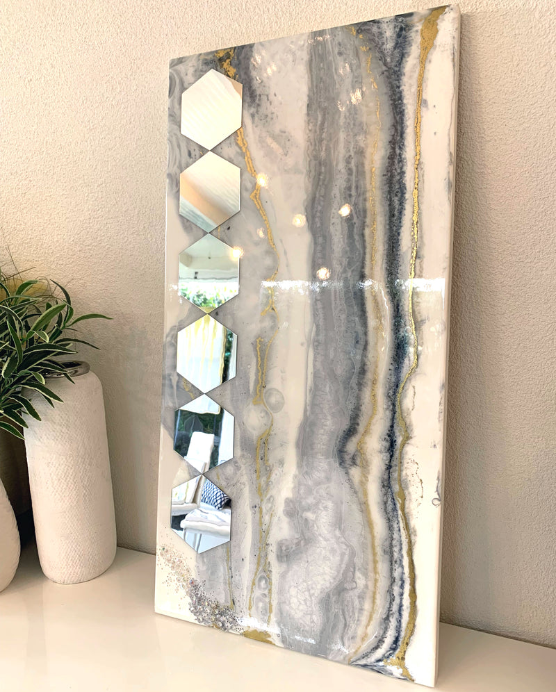 Specchio di Lusso 90x45 con marmorizzazione lucida oceano, oro, pietre e iridescenti (Made in Italy)